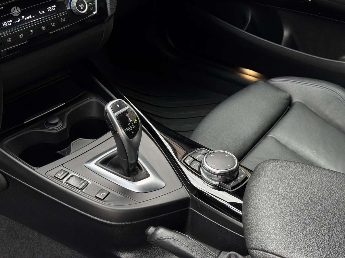 BMW 230, 2.0 l., coupe