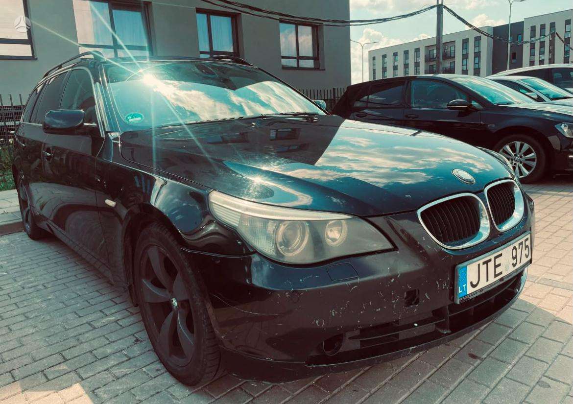 BMW 525, 2.5 l., Универсал