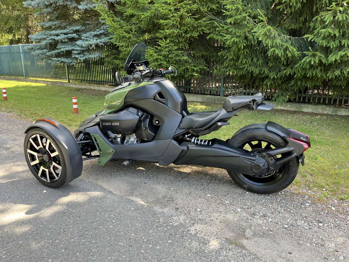 Can-Am Ryker 900cc, трициклы