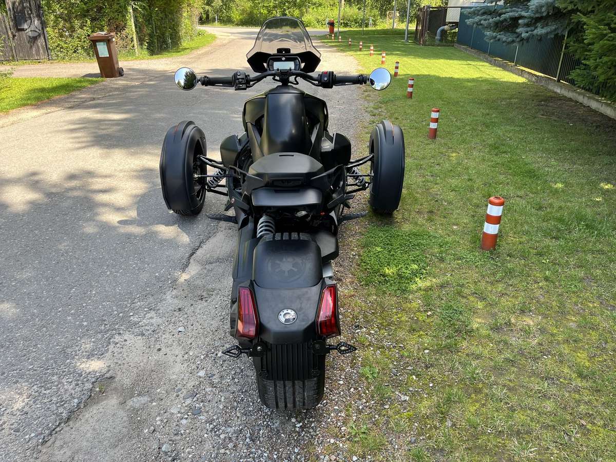Can-Am Ryker 900cc, triračiai