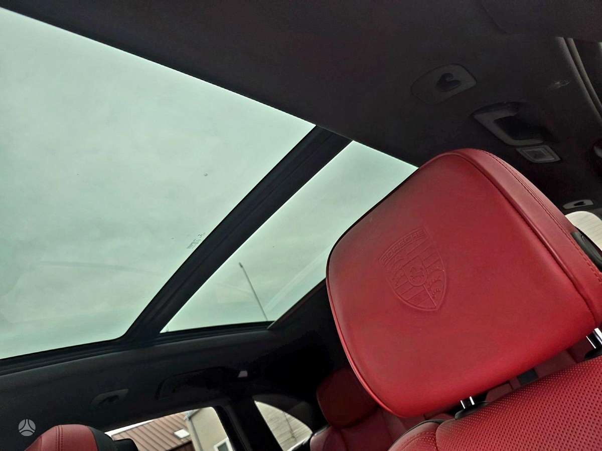 Porsche Macan, 3.0 l., Хэтчбек