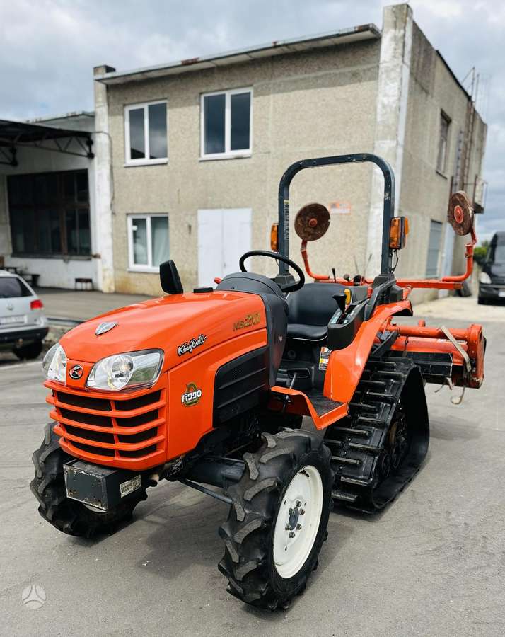 Kubota KB20, тракторы