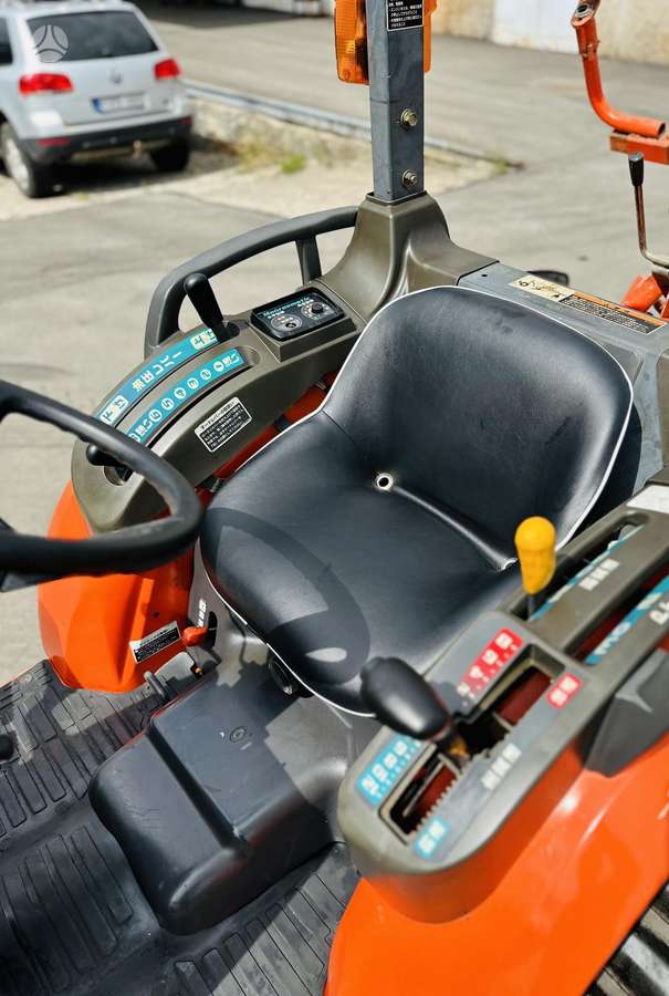 Kubota KB20, тракторы