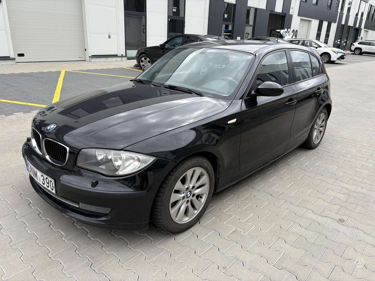 BMW 116, 1.6 l., hatchback