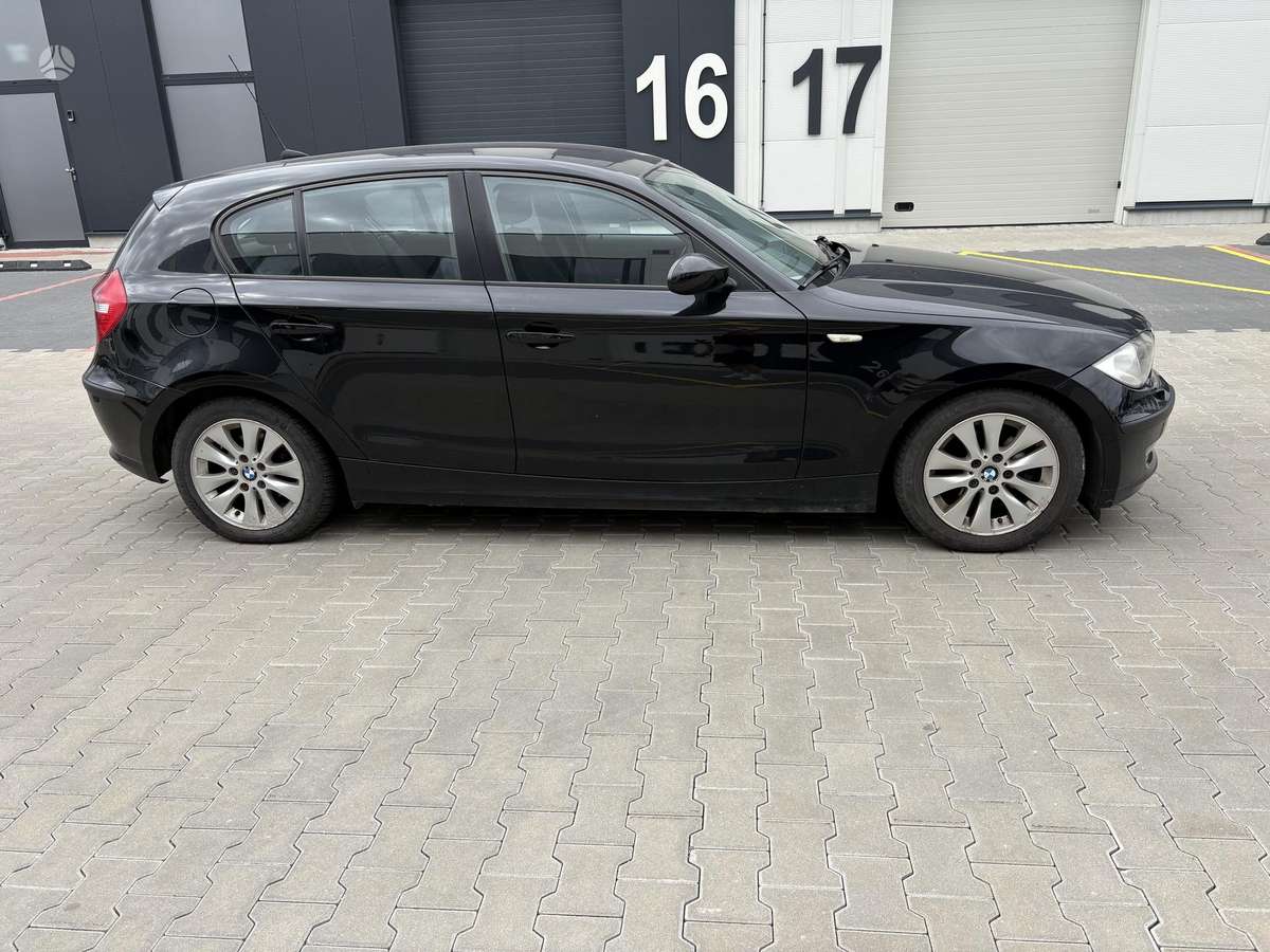 BMW 116, 1.6 l., hatchback