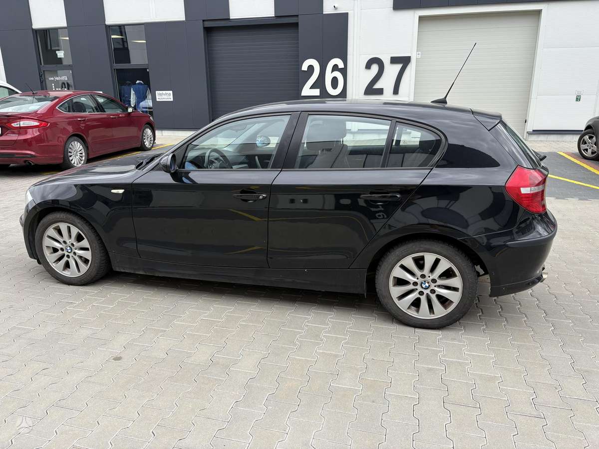 BMW 116, 1.6 l., hatchback