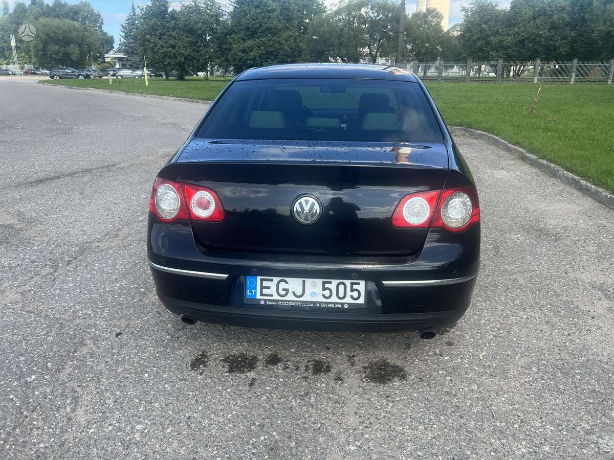 Volkswagen Passat - 6