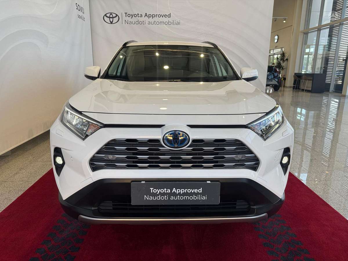 Toyota RAV4 - 3