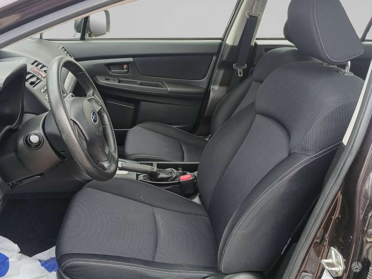 Subaru XV, 1.6 l., Хэтчбек