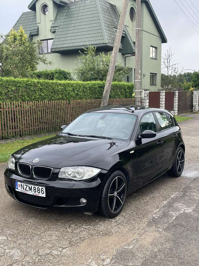 BMW 120, 2.0 l., Хэтчбек