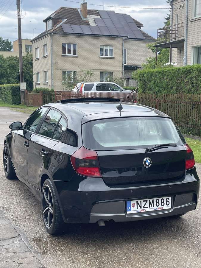 BMW 120, 2.0 l., Хэтчбек