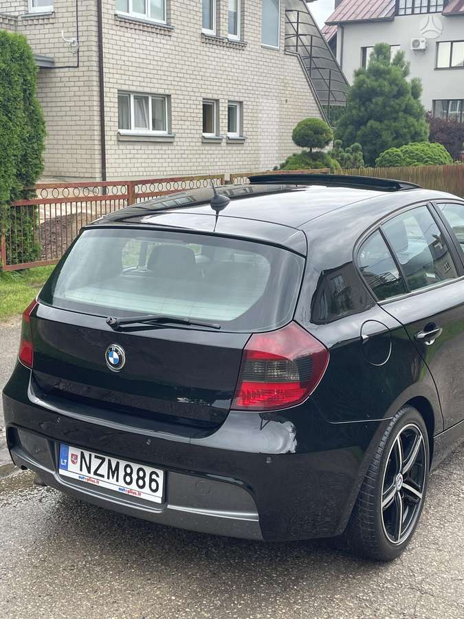 BMW 120, 2.0 l., Хэтчбек