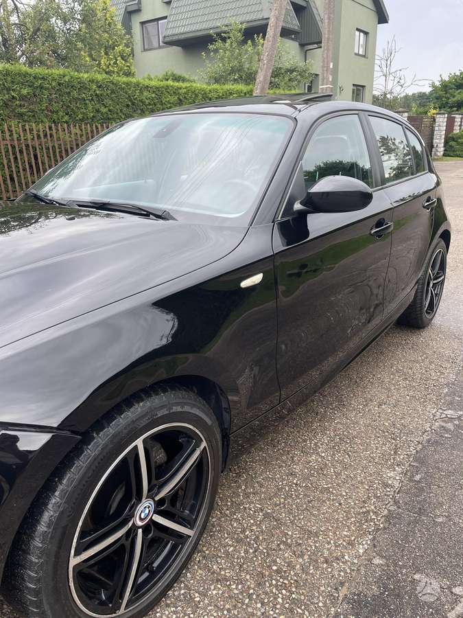 BMW 120, 2.0 l., Хэтчбек