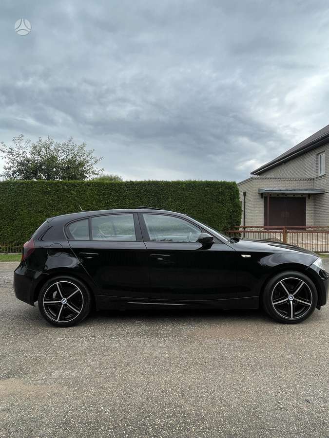 BMW 120, 2.0 l., Хэтчбек