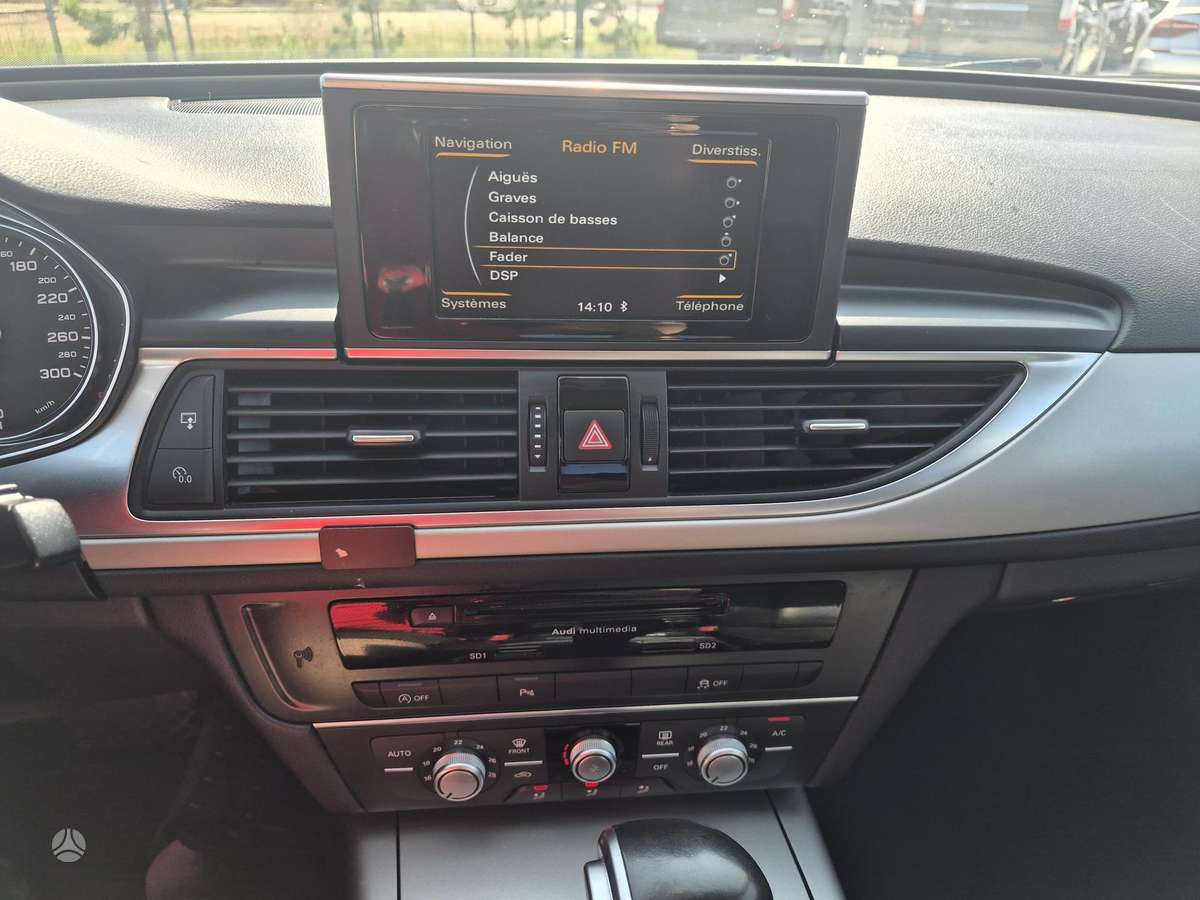 Audi A6, 2.0 l., Седан