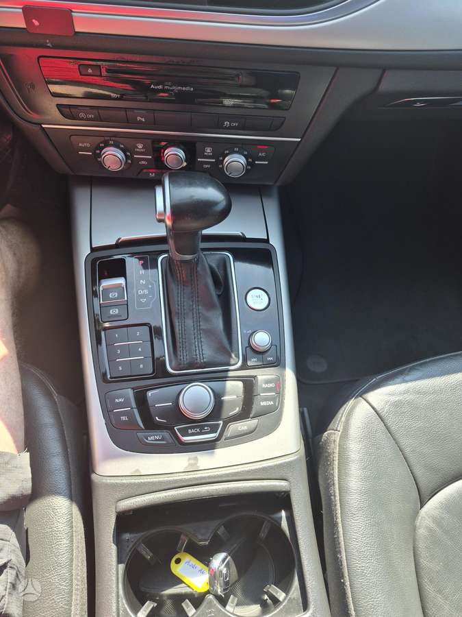 Audi A6, 2.0 l., Седан