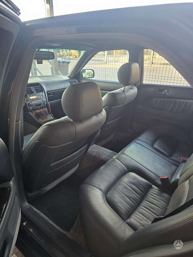 Lexus LS 400, 4.0 l., Седан