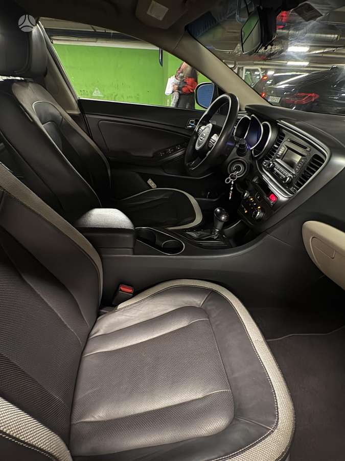 Kia Optima, 2.4 l., Седан