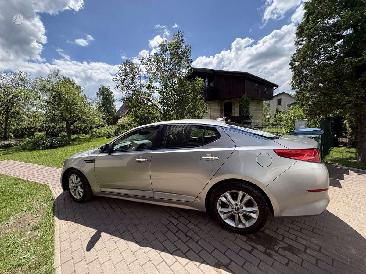 Kia Optima, 2.4 l., Седан