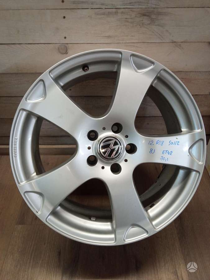 Volkswagen, light alloy, R18