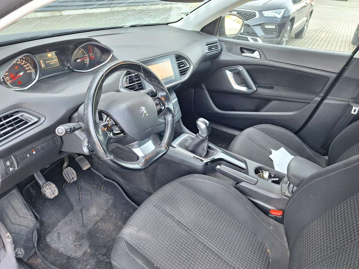 Peugeot 308, 1.6 l., Универсал