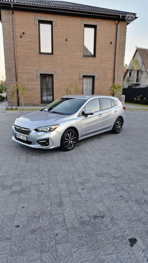Subaru Impreza, 2.0 l., hatchback