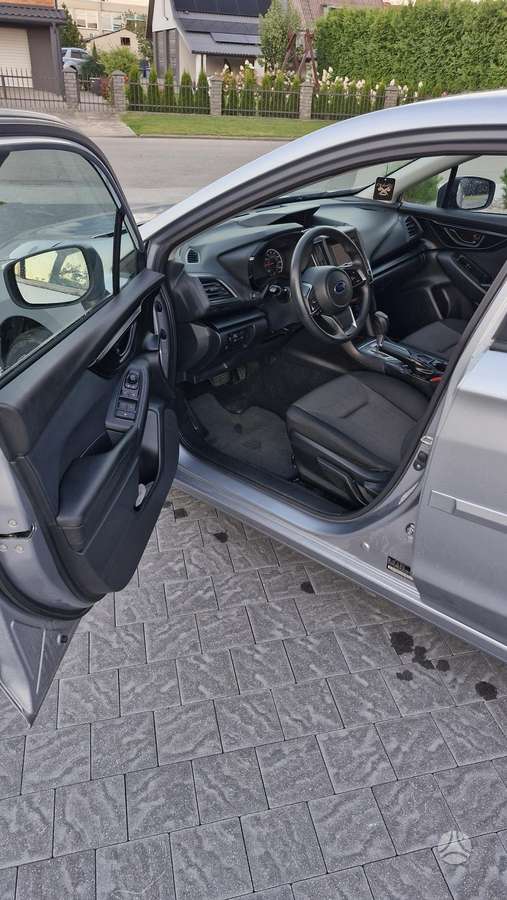 Subaru Impreza, 2.0 l., hatchback