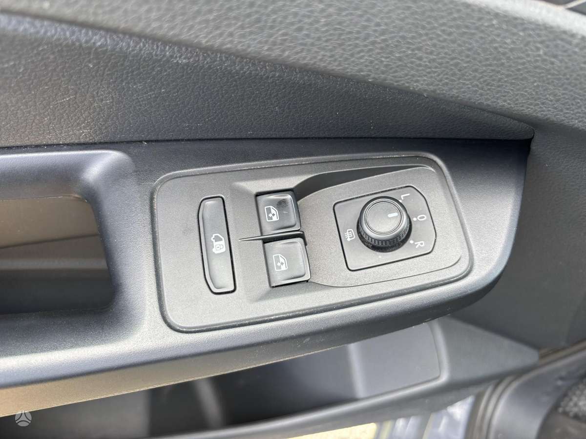 Volkswagen Caddy - 12