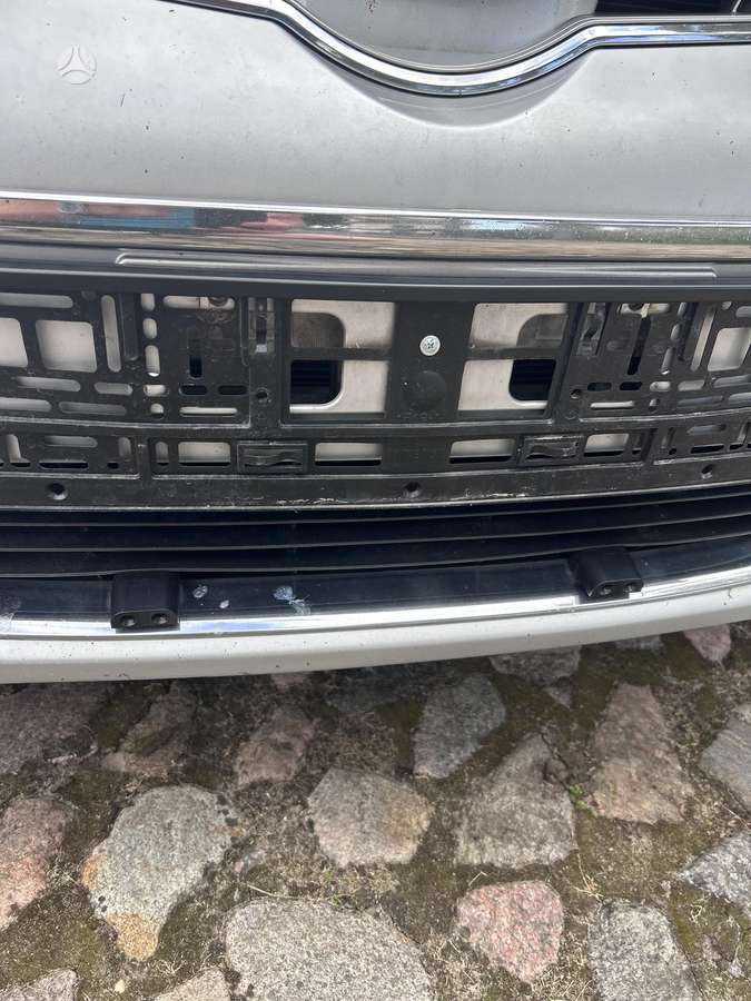 Toyota Avensis - 7