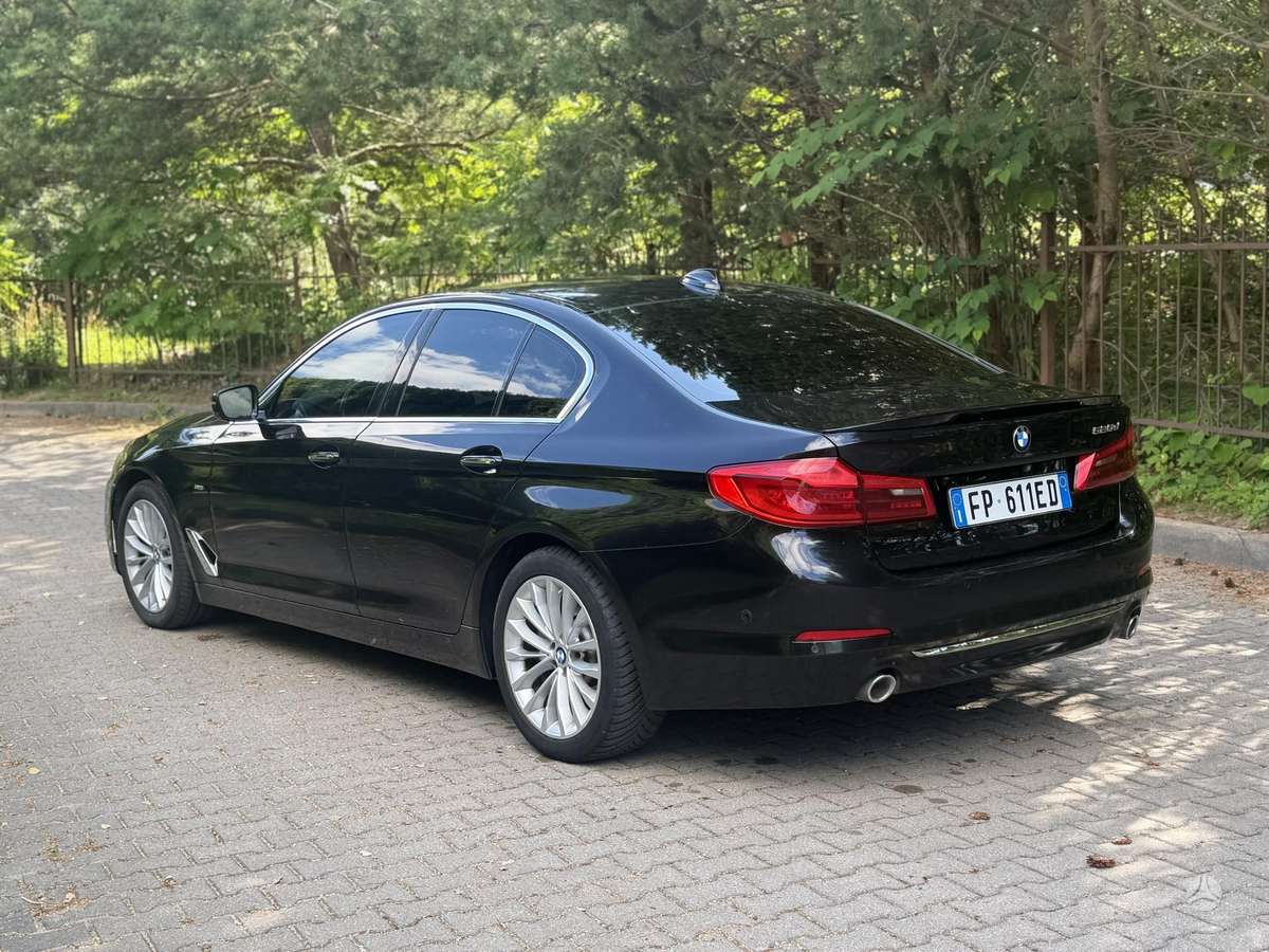 BMW 520, 2.0 l., Седан