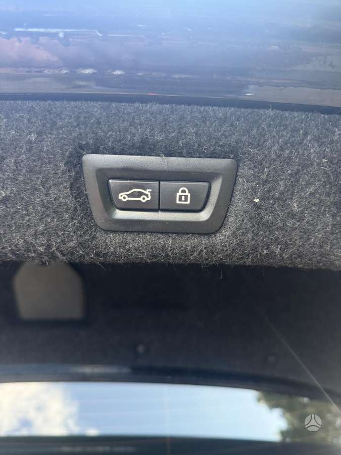 BMW 520, 2.0 l., Седан