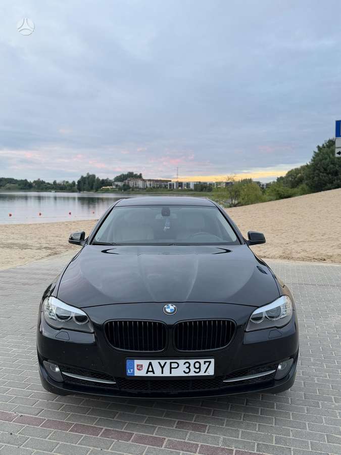 BMW 525, 2.0 l., Седан