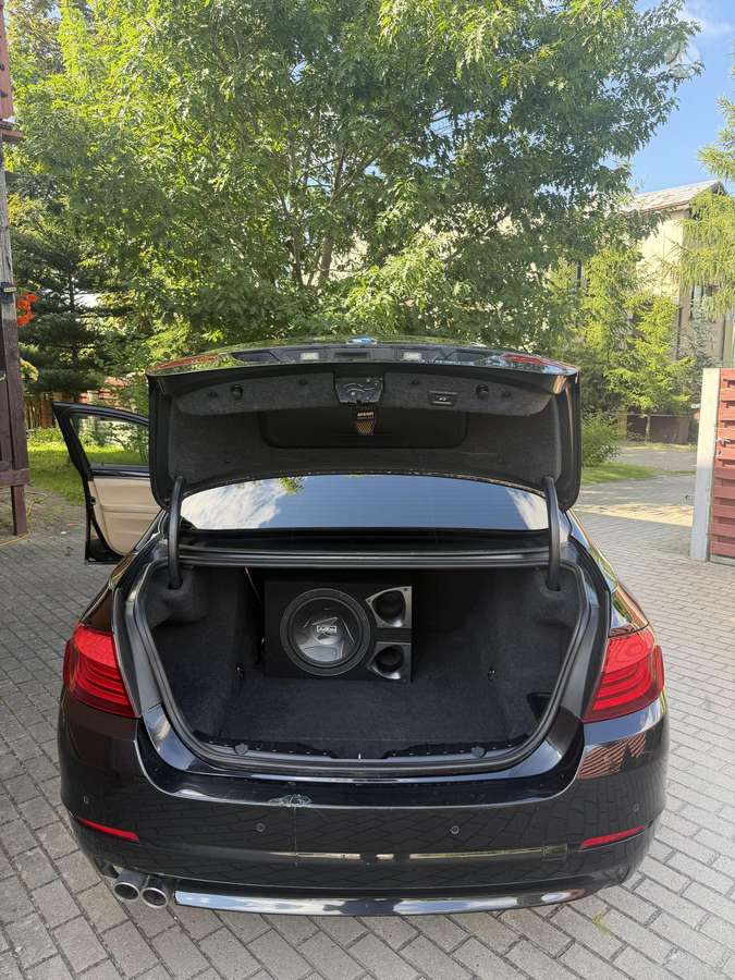 BMW 525, 2.0 l., Седан
