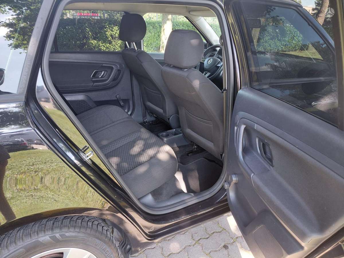 Škoda Fabia - 11