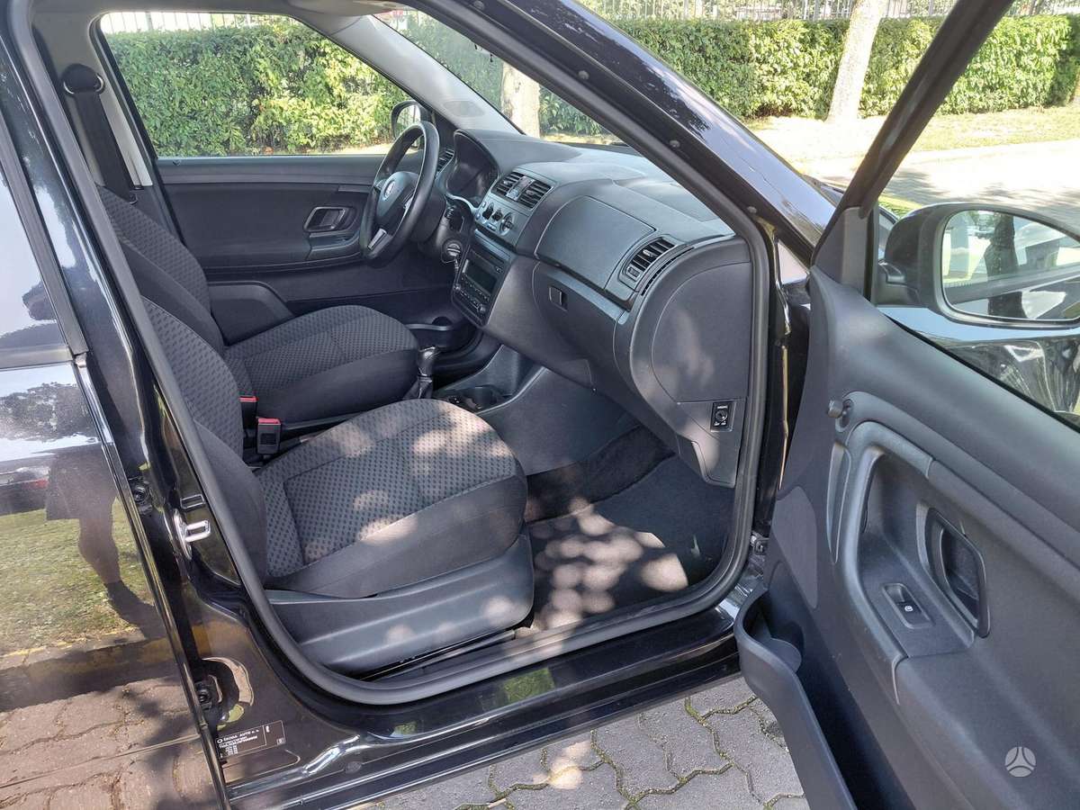 Škoda Fabia - 12
