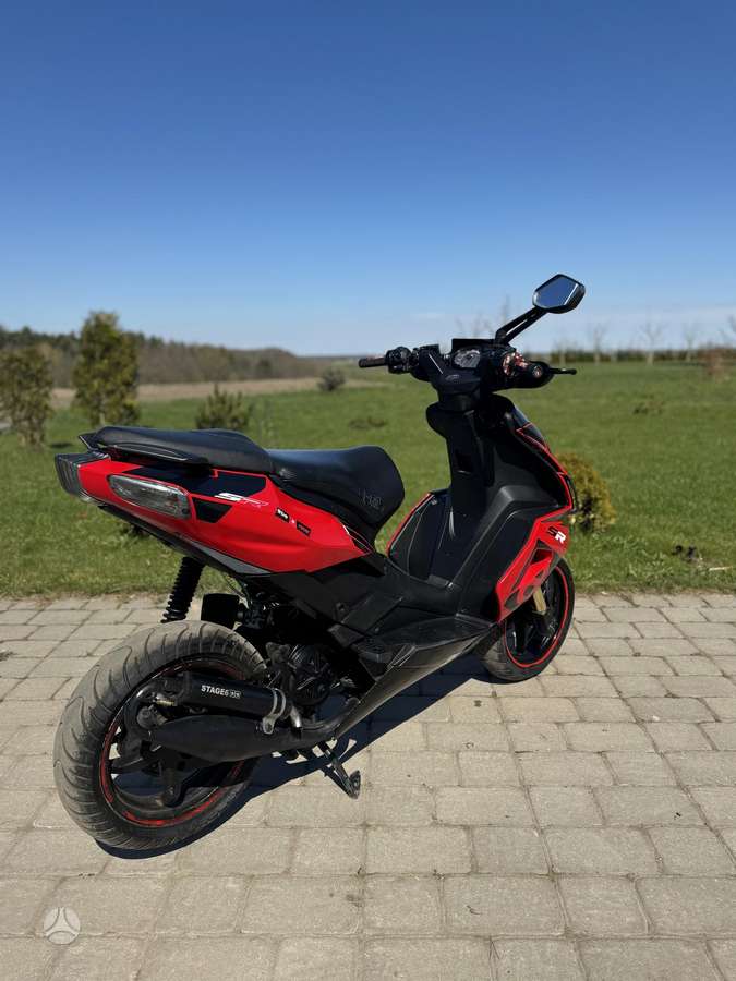 Aprilia SR 49cc, мотороллеры / мопеды