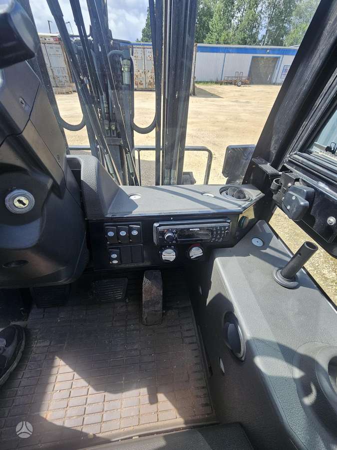 Mitsubishi FD 25N, forklifts