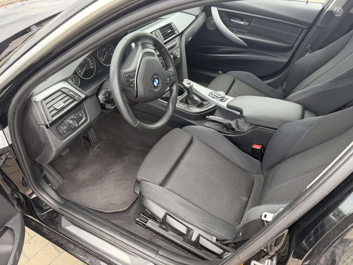 BMW 325, 2.0 l., wagon