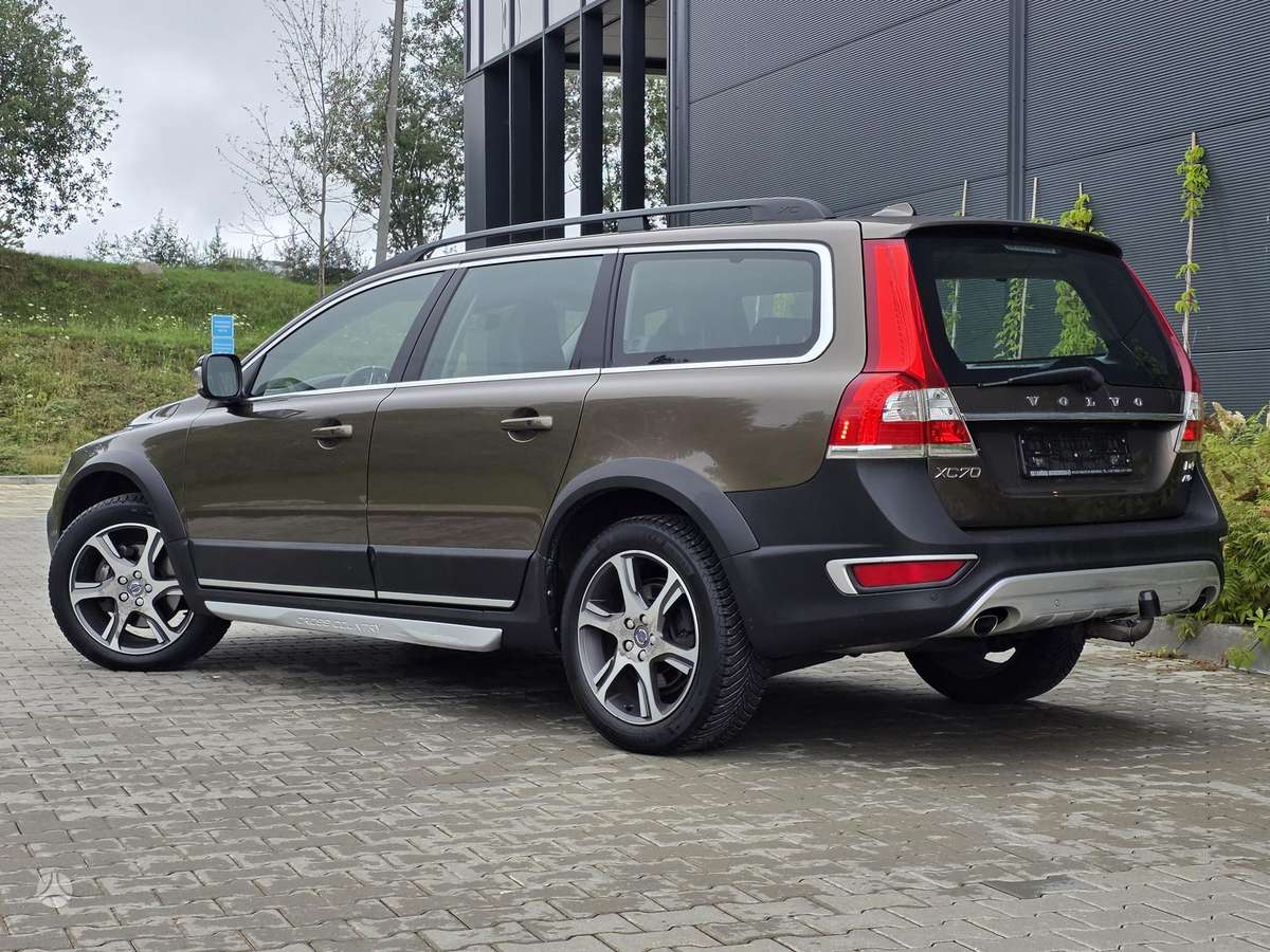 Volvo XC70, 2.4 l., Универсал