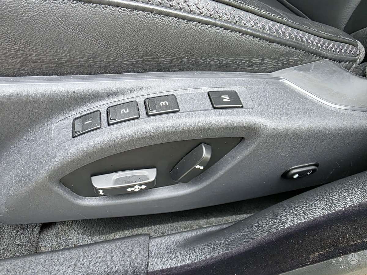 Volvo XC70, 2.4 l., Универсал