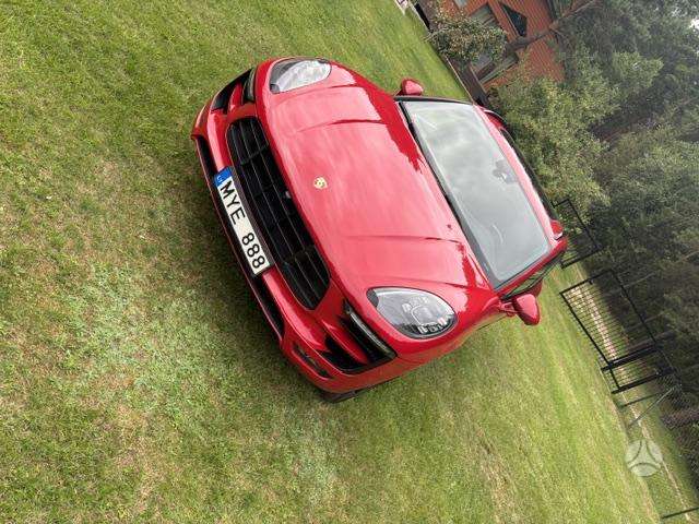Porsche Macan - 2