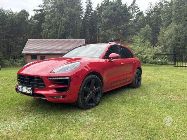 Porsche Macan - 4