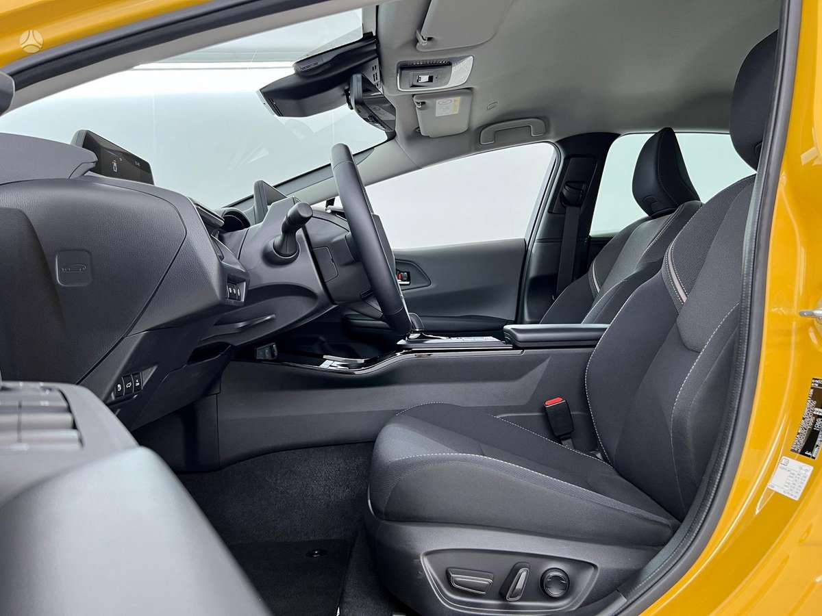 Toyota Prius - 11