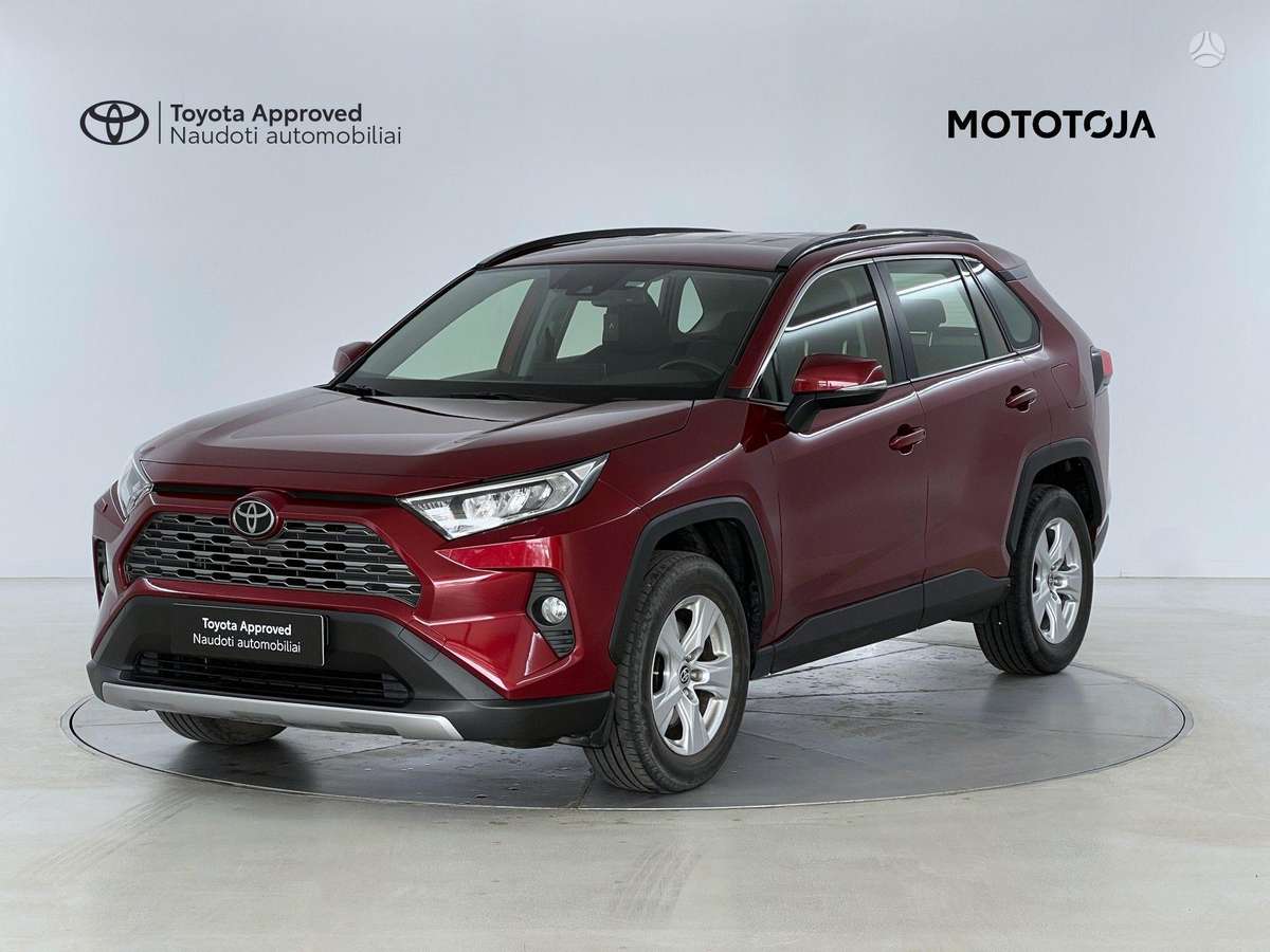 Toyota RAV4 - 1