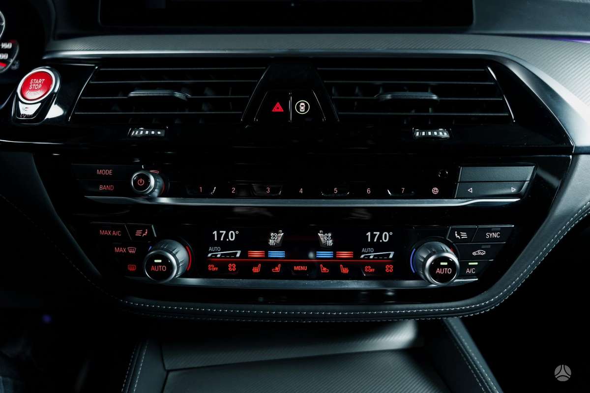 BMW M5, 4.4 l., Седан