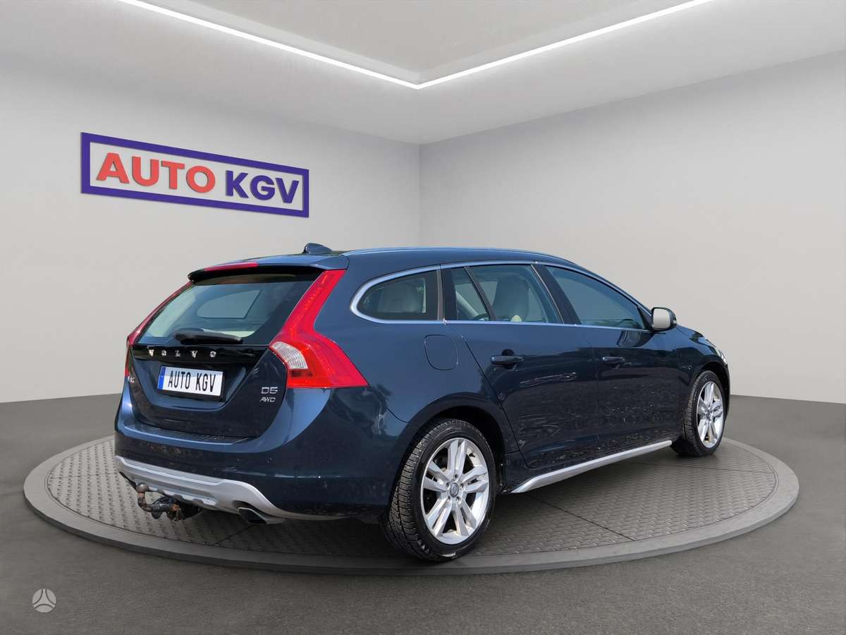 Volvo V60, 2.4 l., Универсал