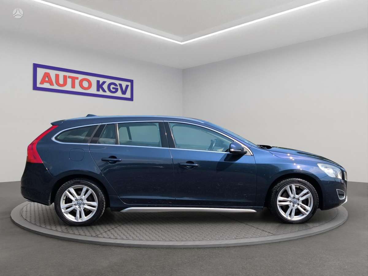 Volvo V60, 2.4 l., Универсал