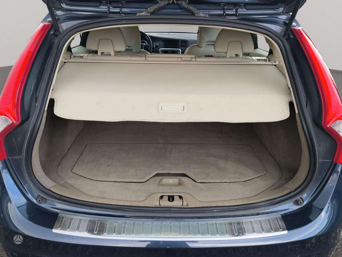 Volvo V60, 2.4 l., Универсал