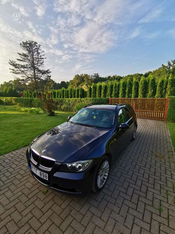 BMW 320, 2.0 l., universalas