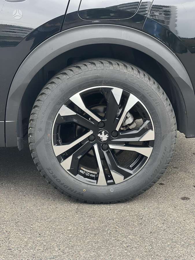 Peugeot 2008 - 7